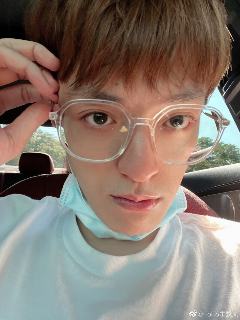 BLG中单FoFo更新日常:到处玩玩✌️