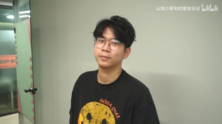 山城小栗旬为TES选手做新发型:Tian一改颓势,阿水真帅呀