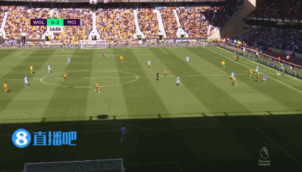 ?各种花式吹!记者:现在有个新国王,他的名字叫哈兰德