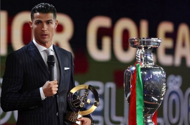 世界杯倒计时两个月,C罗是这支葡萄牙队最可靠的下限