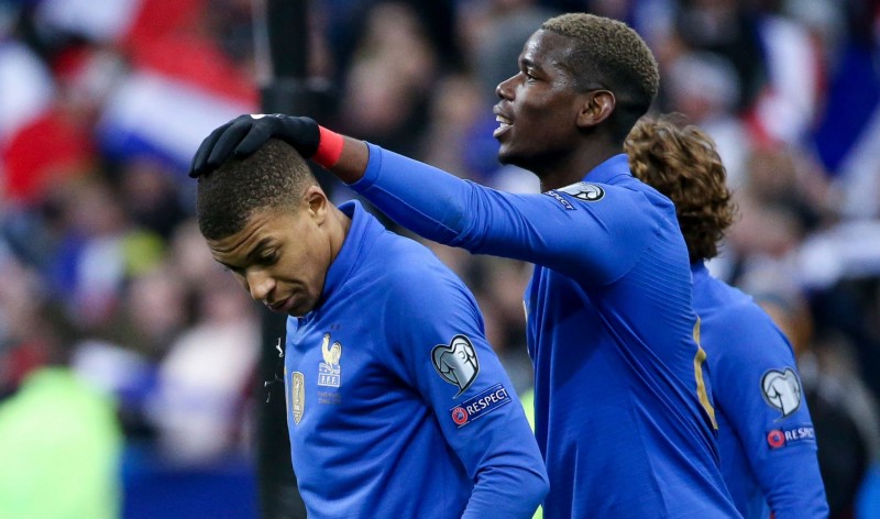 哥哥:博格巴和巫师曾努力确保曼联逆转巴黎,巫师对姆巴佩施咒