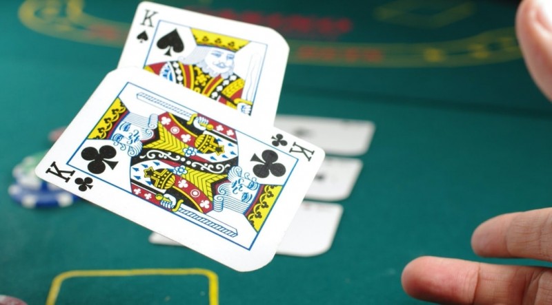 【EV扑克】相信自己的读牌吧,哪怕错了也没关系