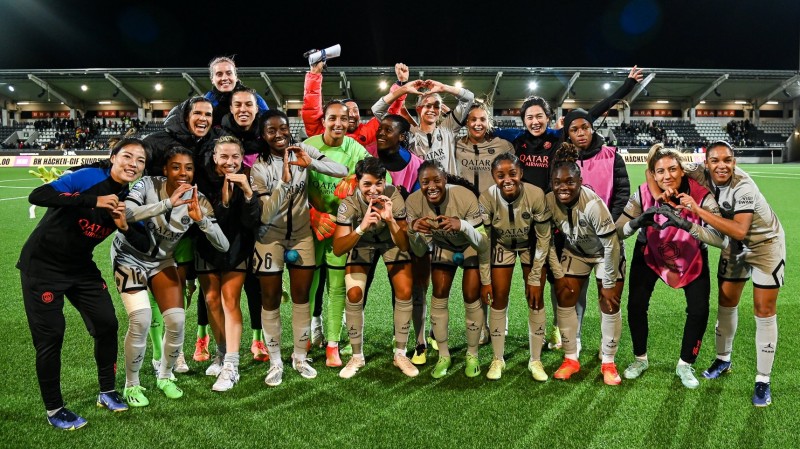 李梦雯、杨莉娜替补未登场,巴黎女足晋级女足欧冠正赛