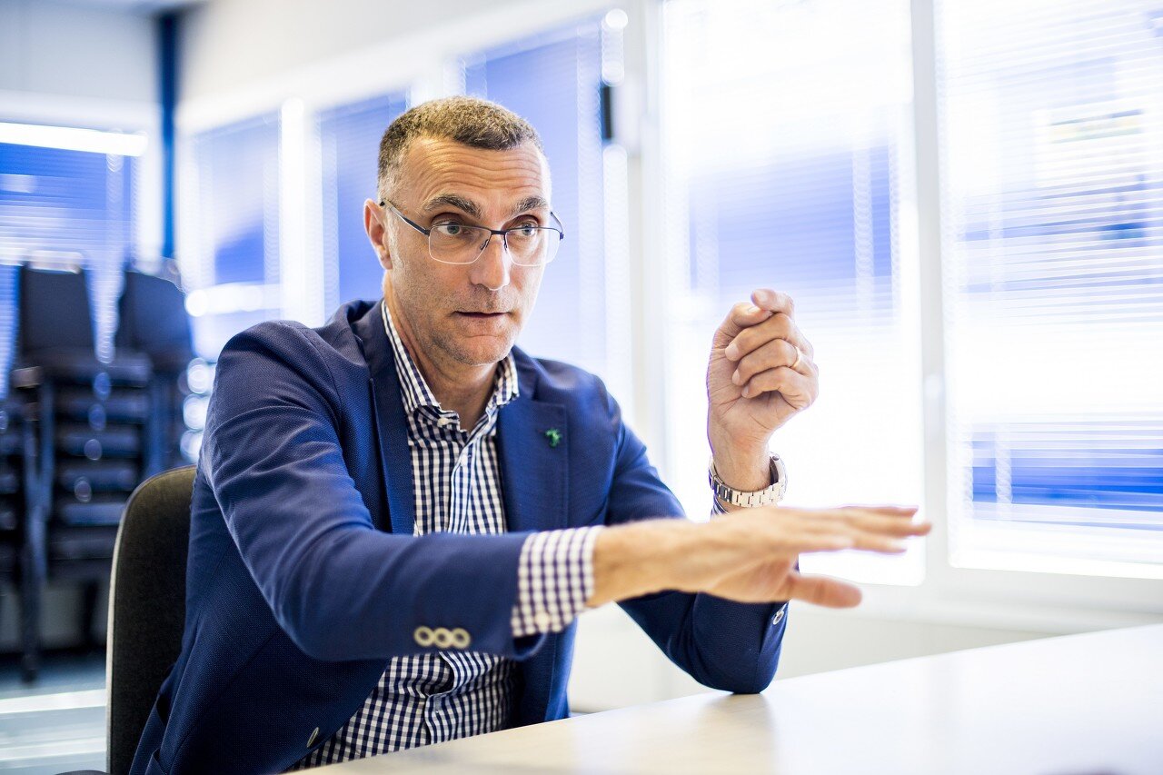 贝尔戈米:米兰总是能在比赛中全神贯注,但国米总会有些游离