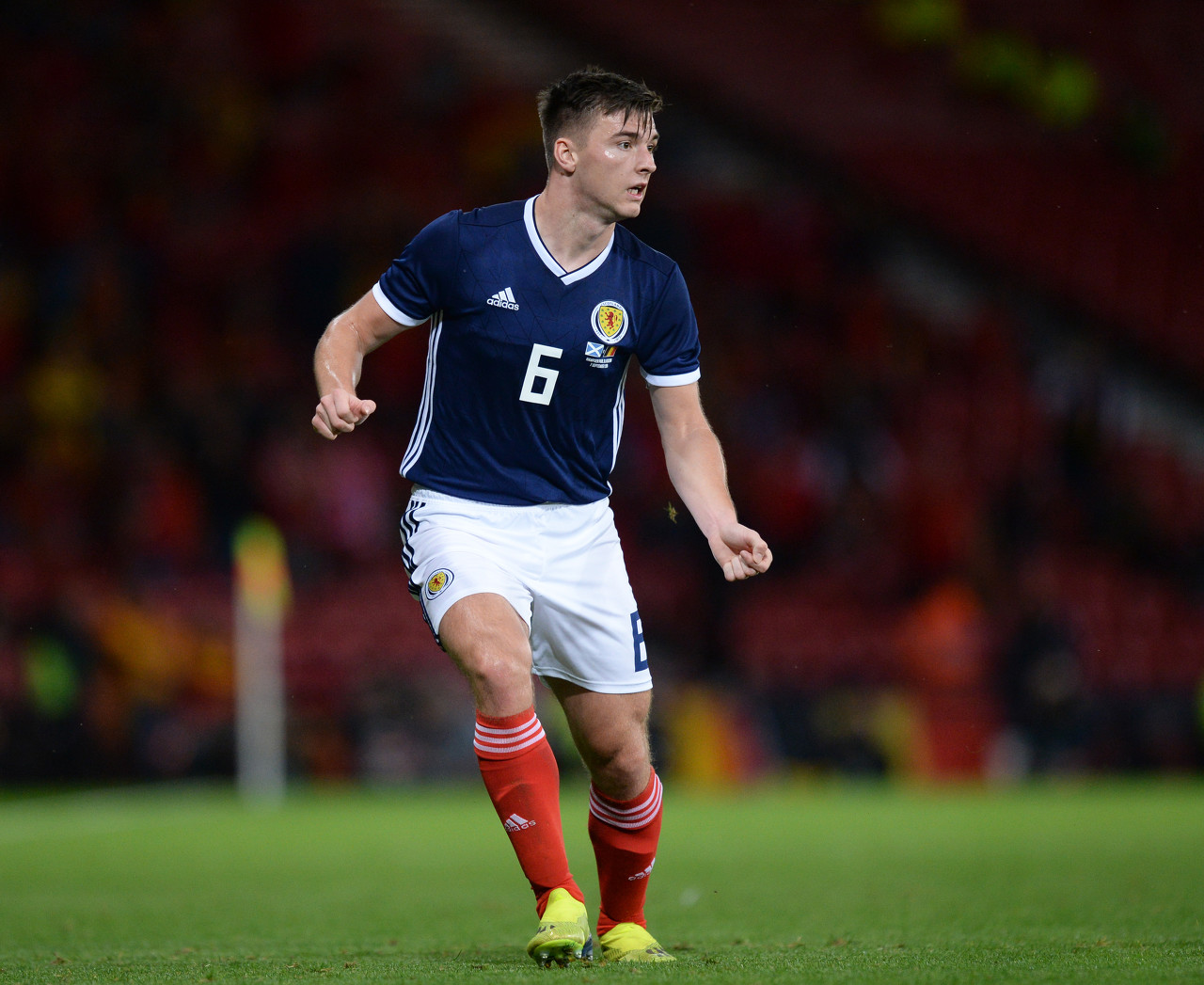 英媒:蒂尔尼被提前换下是预防措施,他是否出战乌克兰有待观察