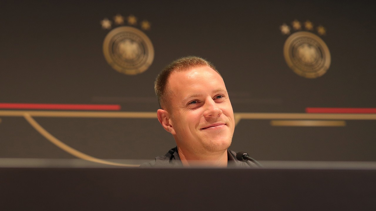 特尔施特根:莱万表现高于我们预期 为受伤的阿劳霍感到遗憾