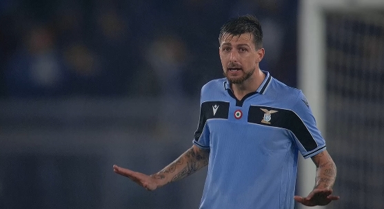 迪马:国米高层希望张康阳批准签下阿切尔比,否则将免签扎加杜