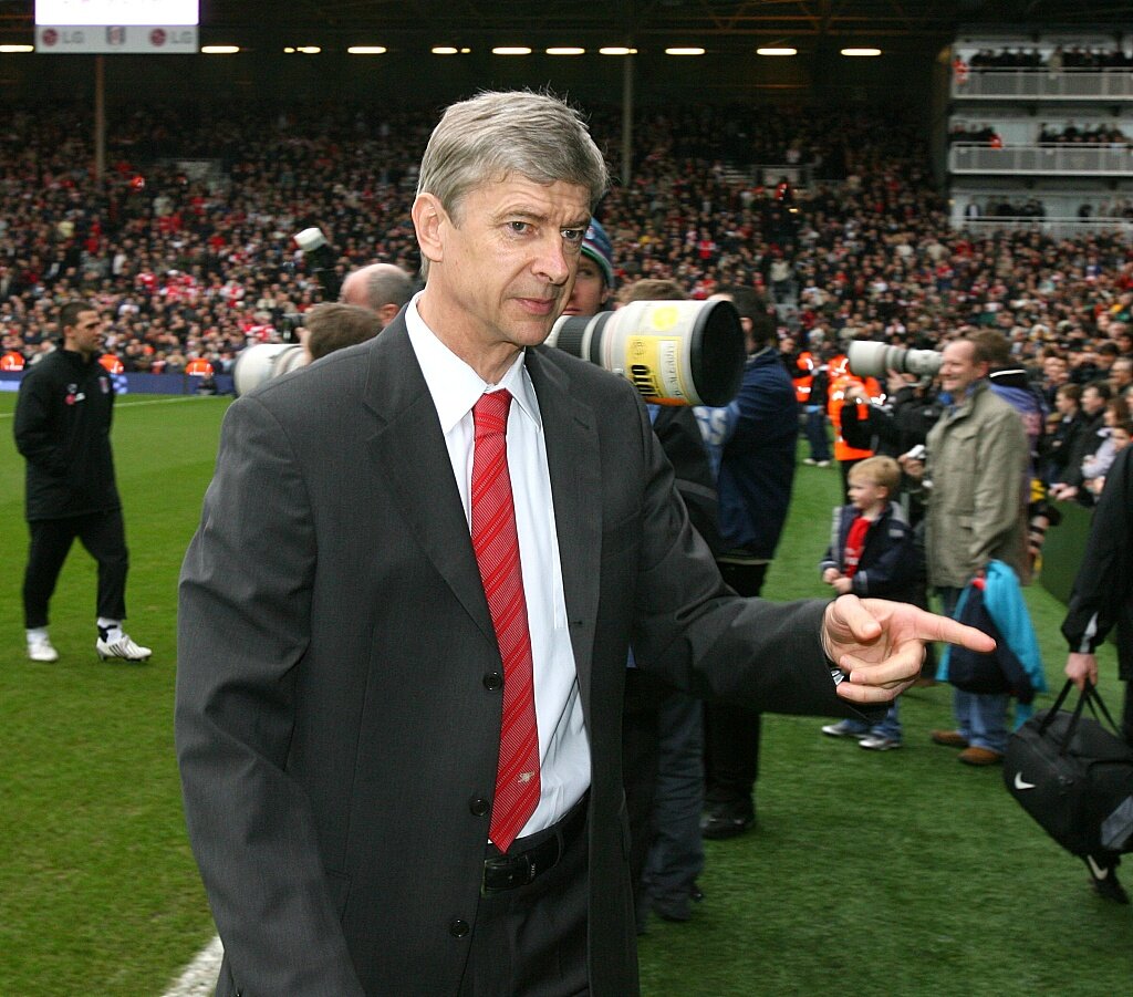 枪手之心❤️!温格:离开后未再回阿森纳,因不想影响俱乐部重建