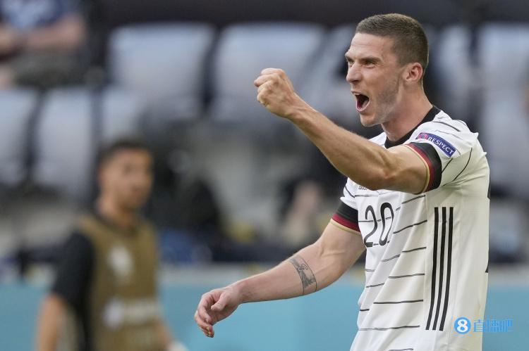 戈森斯:拒绝药厂因我仍想在国米成功 去年对我的过度吹捧是错的