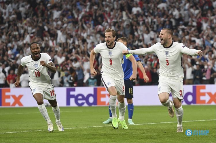 忘带射门靴?近5场欧国联英格兰共射门62次,仅打进1球