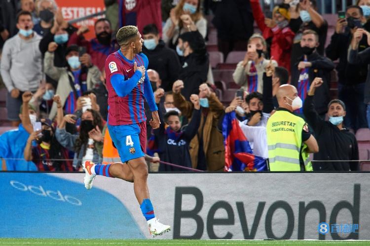 每体：阿劳霍倾向于保守治疗，但他会在与巴萨教练组会面后决定