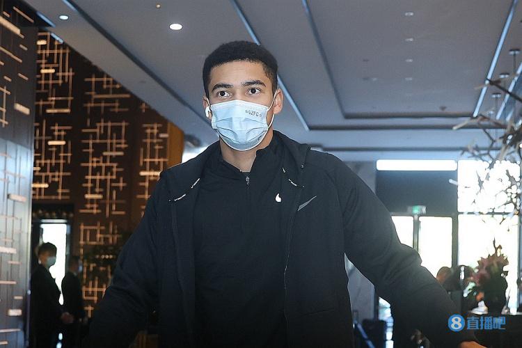 蒋光太:在海港首秀还不是最好表现 颜骏凌帮助球队拿到三分