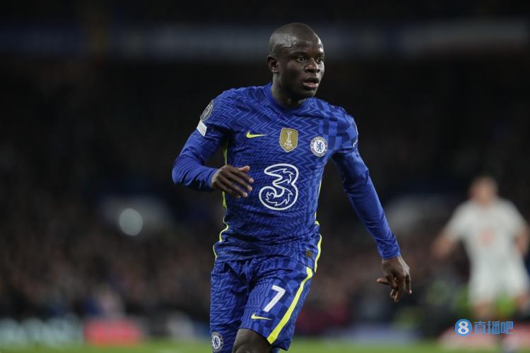 记者:尤文尚未对坎特表达认真的兴趣,巴黎也在关注球员