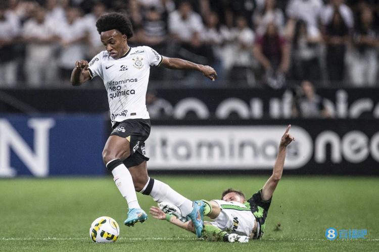 罗马诺:威廉接近自由转会加盟富勒姆,他将在今天进行体检