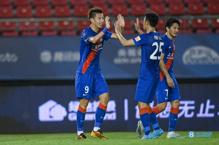 申花球员:不是因被欠薪才踢得好,而是好好踢球本来就是应该做的