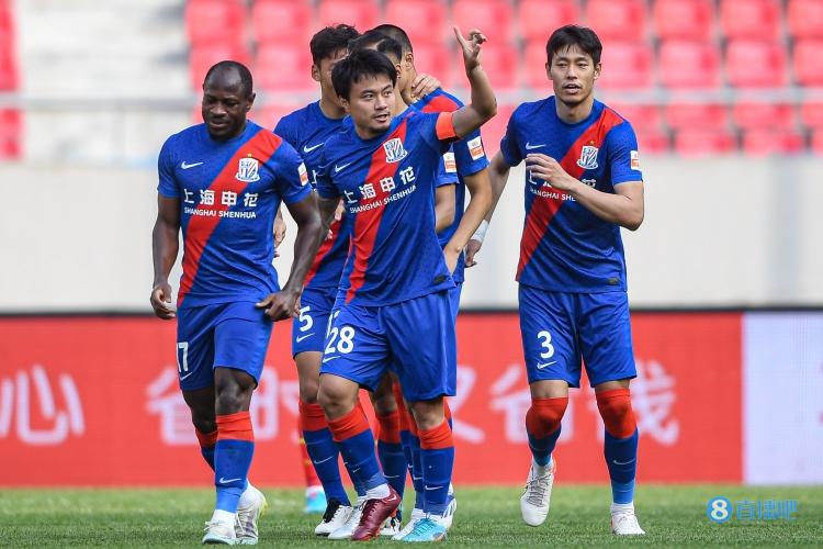 沪媒:申花在极为困难情况下没缴械投降,再次上演以弱胜强好戏