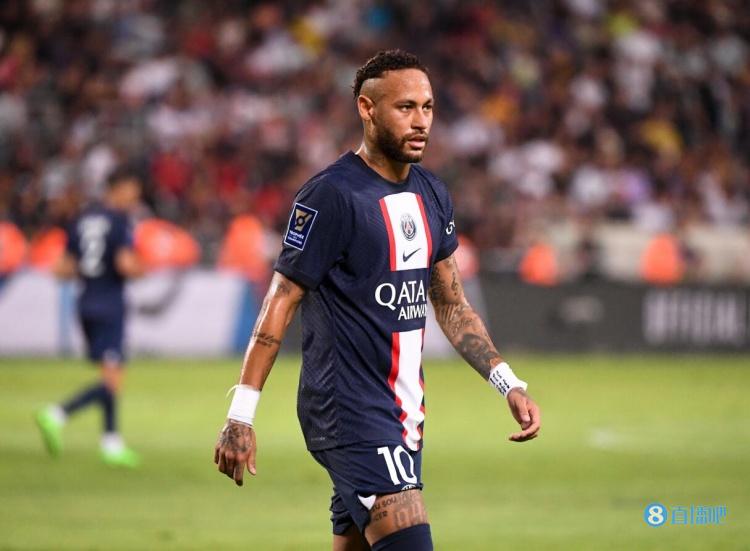 战摩纳哥内马尔点射破门,达成俱乐部生涯350球成就