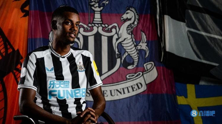 伊萨克:球队对比赛结果很失望,本以为能迎来梦幻首秀