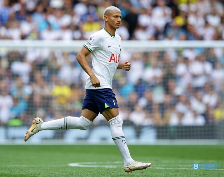 热刺&英超官推声援理查利森:种族主义在任何地方都没有容身之所