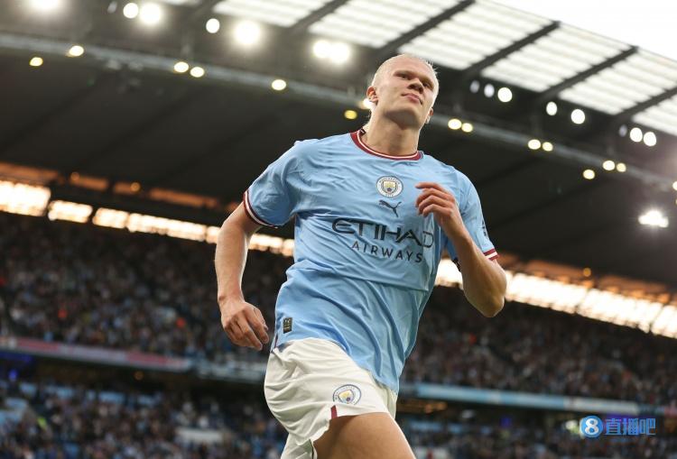 N-德容:哈兰德是一个作弊器,真是一台机器!