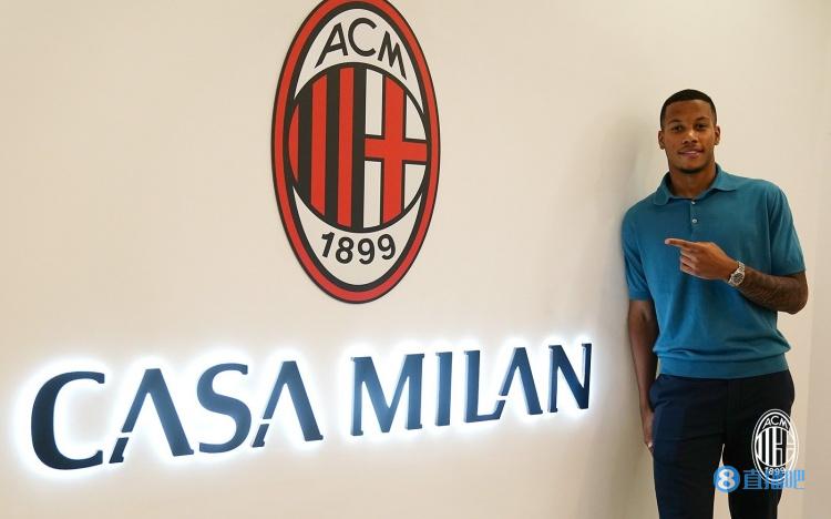 弗兰克斯:我非常喜欢米兰的球队计划 永远不会后悔加盟米兰