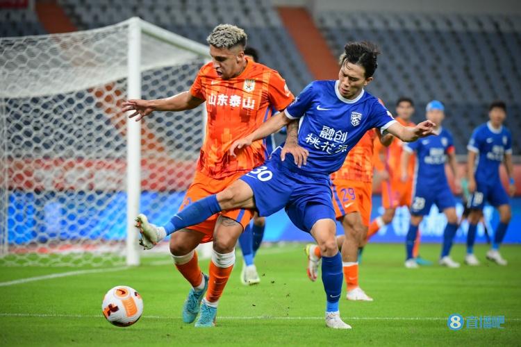 鲁媒:泰山三镇可谓同病相怜,廖力生或成孙准浩替代者