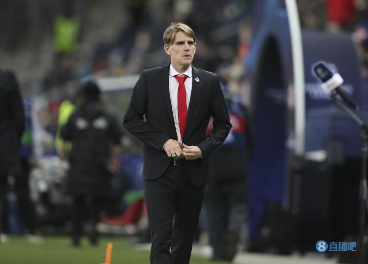 萨堡总监谈切尔西挖角自己传闻:永远不排除任何可能性