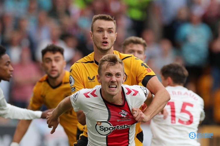 首秀十字韧带撕裂,狼队主帅:卡拉季奇至少伤缺6个月