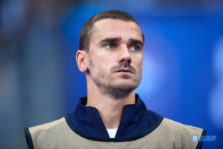 格列兹曼连续69场国家队出场,并首次以队长身份首发出战