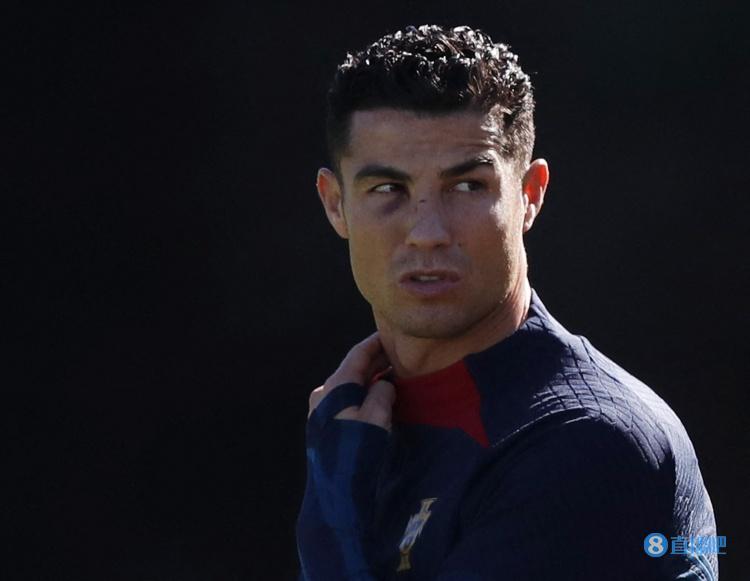卡萨诺:C罗已经到该退役的时候了,再下去只能当替补