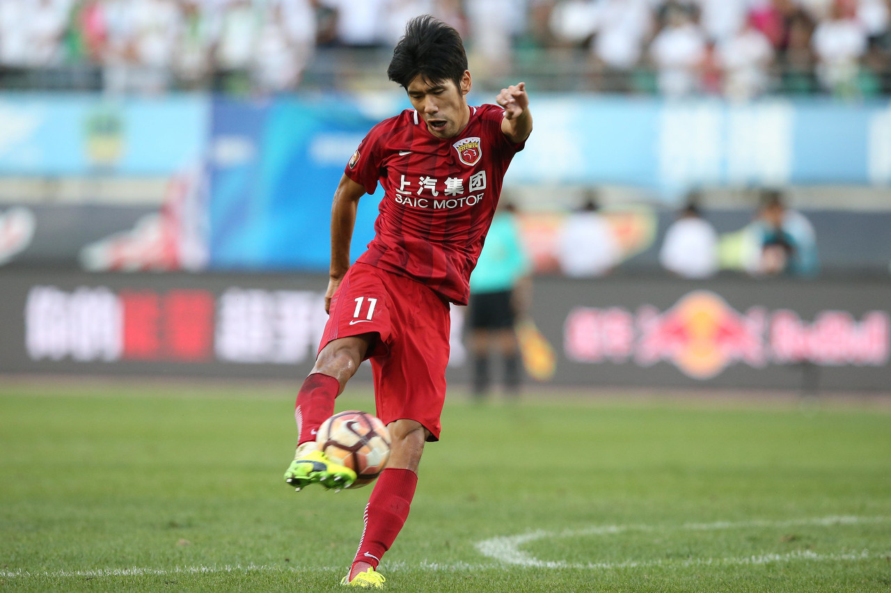 吕文君:不会放弃进国家队的梦想 我和武磊确实有点心有灵犀