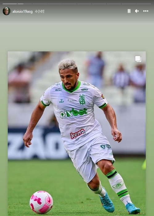 舒展!巴甲赛场洛国富倒钩送助攻,队友头球破门