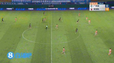 纸糊的防线!桂宏直塞送助攻,叶楚贵单刀捅射破门