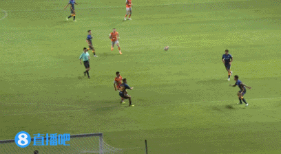 弋腾手球送点,糜昊伦主罚命中