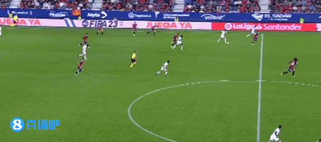 激烈!奥萨苏纳1-2瓦伦西亚,场上两人失点+三人红牌