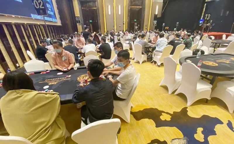 【EV扑克】HSPC广州站田浩成主赛奖励圈泡沫,郑加杰收揽201万记分牌携手31人晋级下一轮对抗!总决赛定档上海,决战凛冬12月!