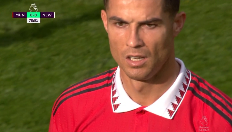 C罗首发72分钟:1次射门 触球22次 传球成功率58% 评分6.6