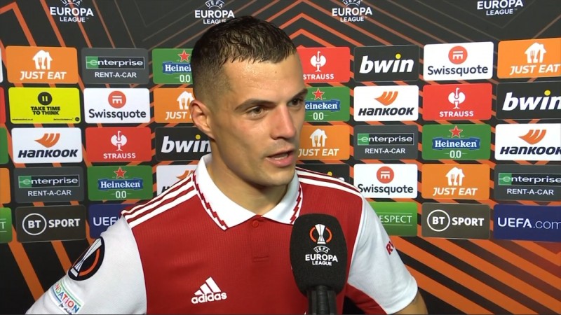 扎卡:不记得上次右脚进球是什么时候 我们配得上胜利