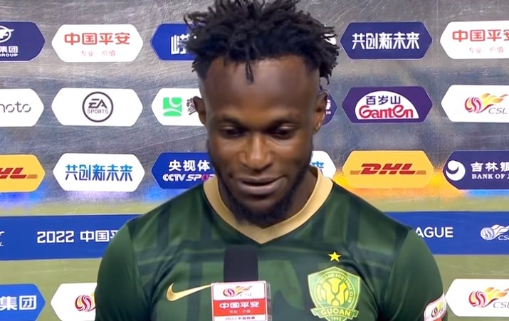 阿德本罗:亚泰球员很有能力,能赢他们证明我们踢得不错