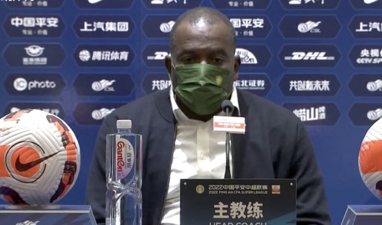 斯坦利:和亚泰的比赛整场都很困难,但是能拿下来这就够了