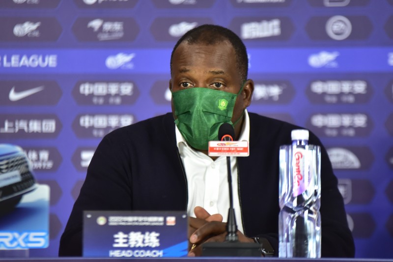 斯坦利:赛前就叮嘱一定要尽快进球,让替补球员获得出场时间