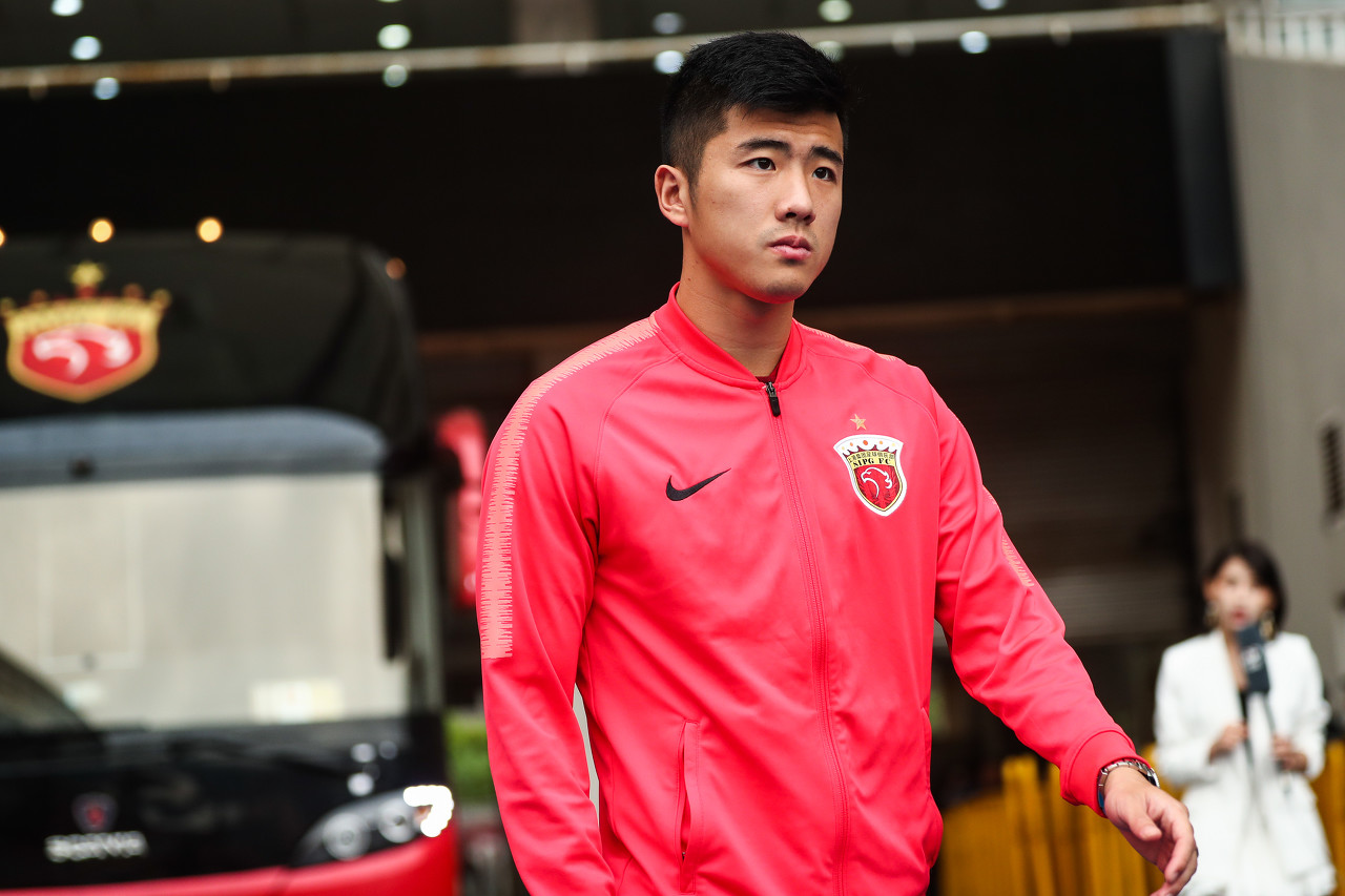 李圣龙:受伤倒地一刻曾短暂失忆 只要能进球付出多大代价都愿意