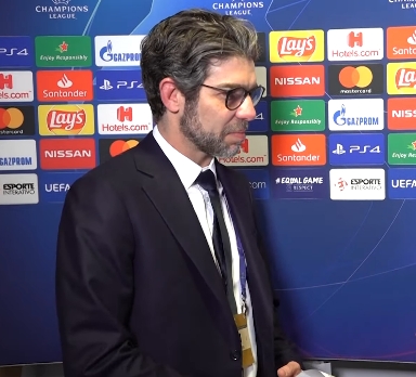 小儒尼尼奥:在C罗离开后,本泽马担负起了全部的责任