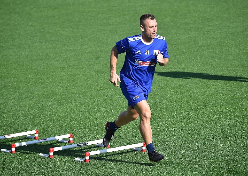 卡萨诺:罗马对足球毫无概念 我想看看迪巴拉受伤后他们会依靠谁