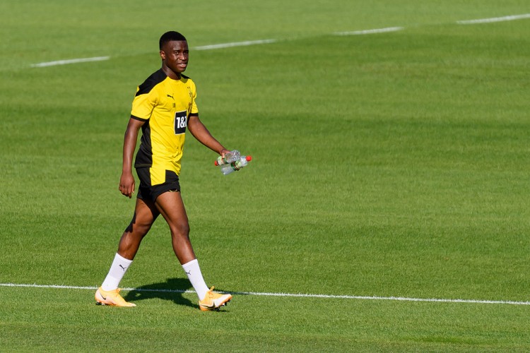 成德甲9球最年轻球员!穆科科:格雷罗传得很好,换我奶奶也能进