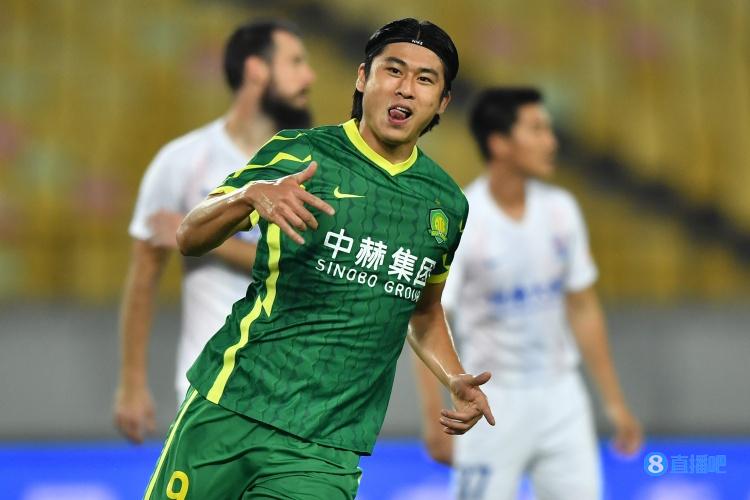 张玉宁调侃:没具体目标,进球超过上赛季就行是不是不思进取?