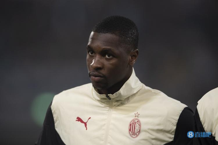 米体:巴洛-图雷曾弃空手道从足球 他改打边卫是青训教练建议