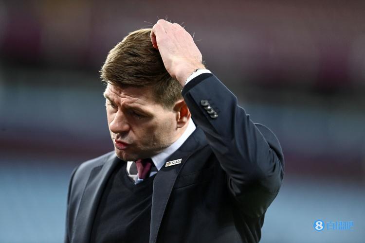 太背了!维拉单场遭遇点球失球+红牌+乌龙,是英超历史首次出现