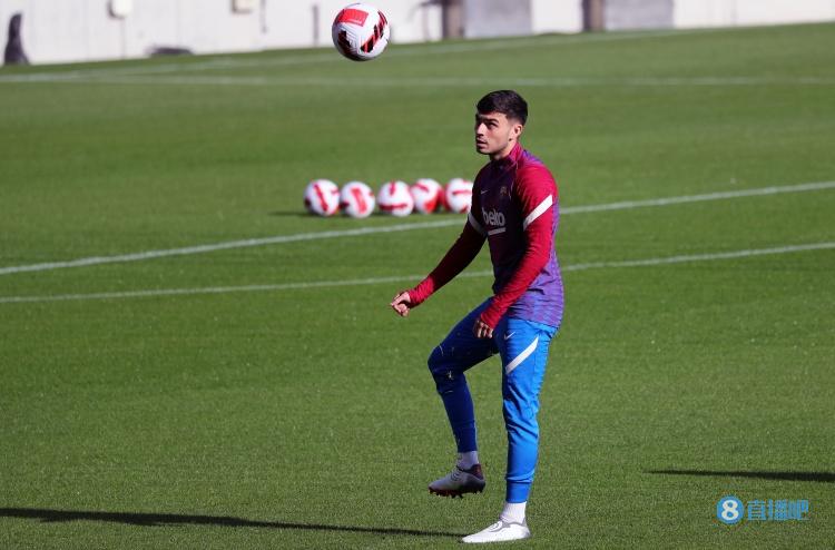 佩德里谈欧联杯首球:很多时候凭直觉行事,我并不总是敢射门