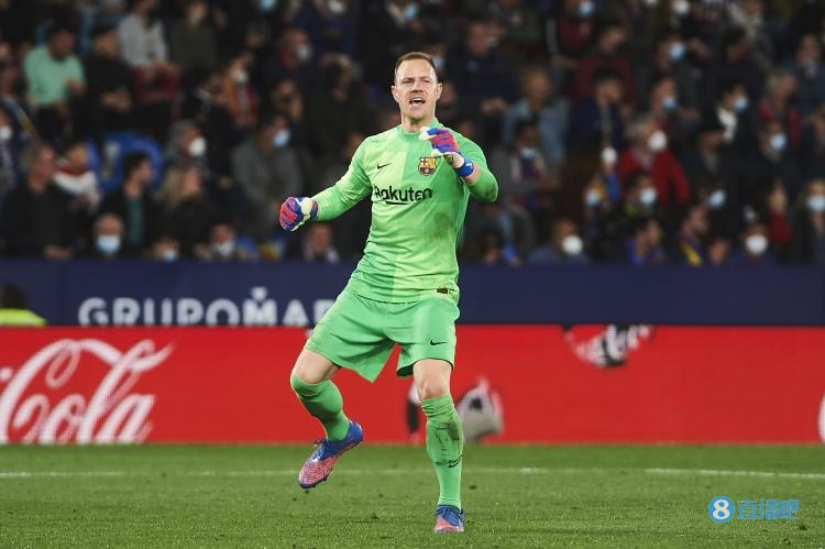 西甲历史第6次出现前10轮8场零封,巴萨独占3次